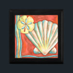 Rustige Oranje zeeschelpen Cadeaudoosje<br><div class="desc">Ga op het warme zand liggen en zoek de verborgen schatten. Dit schilderij van Nancy Slocum beschrijft het prachtige waterleven dat aan land werd gevonden. Het vangt de mooie oranje zeeslag,  een oranje zeester en een levendige blauwe zanddollar. Haal vandaag je mooie oceaankunst op je volgende Zazzle-product.</div>
