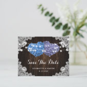 Rustige paarse en blauwe bloemige bruiloft save the date (Staand voorkant)