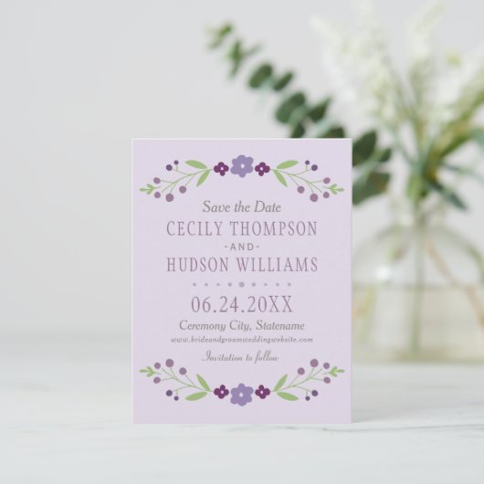 Rustige Paarse en groene Floral Wedding Save The Date (Staand voorkant)