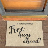 Rustige persoonlijke naam Vrije hugs vóór Welkom Deurmat