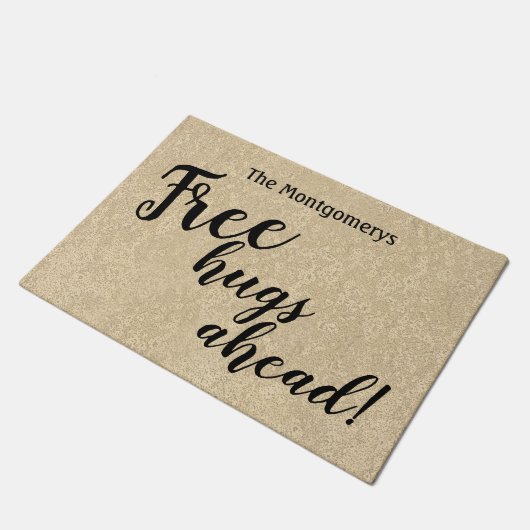 Rustige persoonlijke naam Vrije hugs vóór Welkom Deurmat (Schuin)