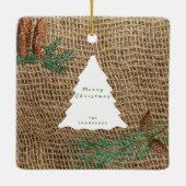 Rustige Pine Forest-kerstboom Keramisch Ornament (Achterkant)