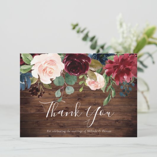 Rustige rode wijn met Bourgogne en bloedige bruilo Bedankkaart (Staand voorkant)