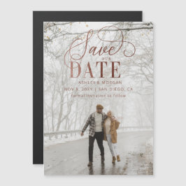 Rustige Roos Gold Script Foto slaat de datum op Magnetische Uitnodiging