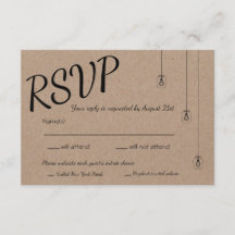 Rustige RSVP met String Lights op Kraft Paper