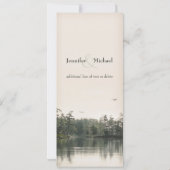 Rustige rustieke meer evergreens reflectie slank kaart (Achterkant)