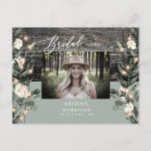 Rustige Sage Foliage Lichten & White Floral Uitnodiging Briefkaart (Voorkant)