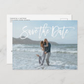 Rustige Script Couple Photo Beach Save the Date Briefkaart (Voorkant / Achterkant)
