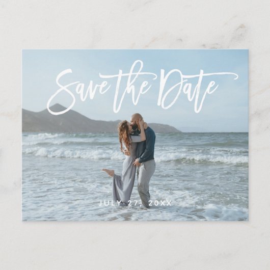 Rustige Script Couple Photo Beach Save the Date Briefkaart (Voorkant)