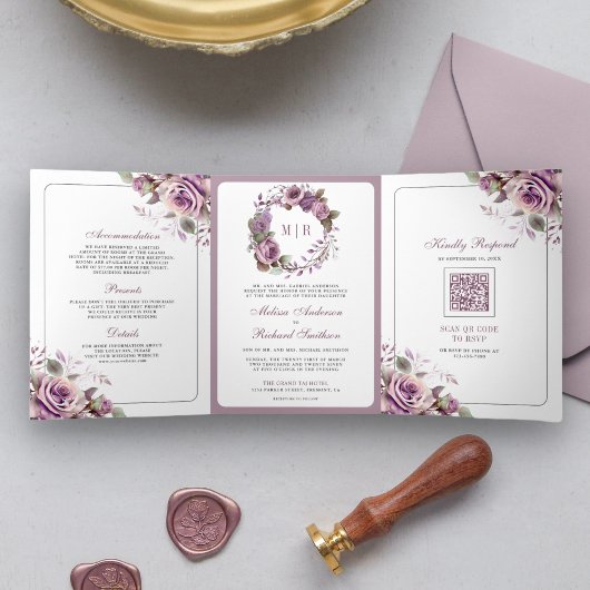 Rustige Stof Purple Bloemencode met QR Code Trouwk Drieluik Uitnodiging