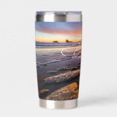 Rustige strand zonsondergang agaat geïsoleerde drinkbeker (Voorkant)