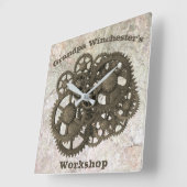 Rustige tandwielen stellen stoampunk op een gestee vierkante klok (Hoek)