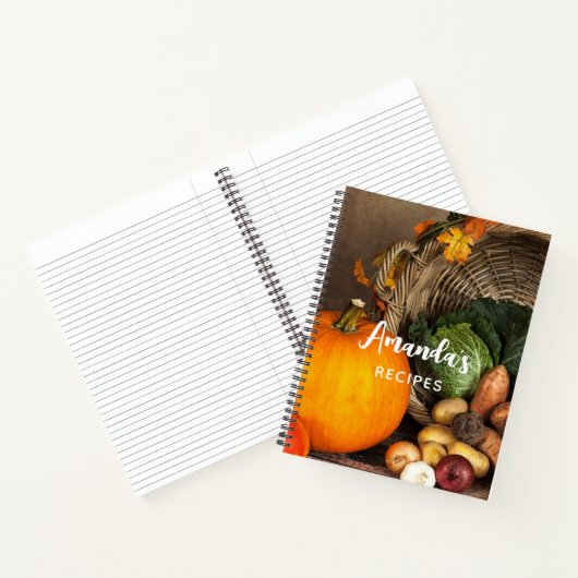 Rustige Thanksgiving Tafel Bounful Harvest Notitieboek (Binnen)