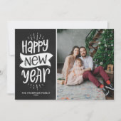 Rustige Typografie Chalkboard Happy Nieuwjaarsfoto Feestdagenkaart (Voorkant)