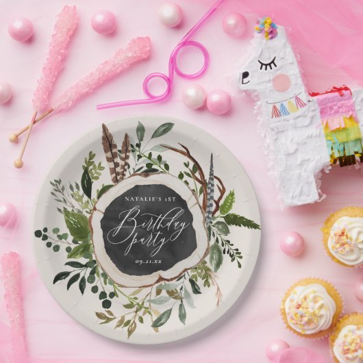 Rustige verjaardagsfeestdag voor houtsplak papieren bordje (Feest)