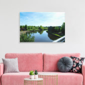 Rustige waterkant bij Wakefield Waterfront Canvas Afdruk (Insitu (Woonkamer))