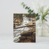 Rustige waterval in het bos briefkaart (Staand voorkant)