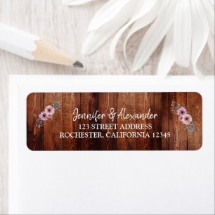 Rustige waterverf bloemen met een bruinhouten labe etiket