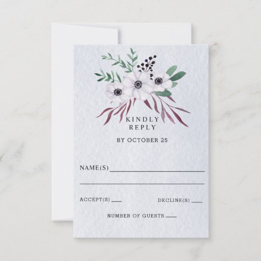 Rustige Waterverf Dusty Blue White Floral Wedding RSVP Kaartje (Voorkant)
