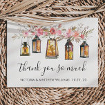 Rustige Waterverf Floral Lantern Wedding Bedankt<br><div class="desc">Deze Wedding Thank You Card is voorzien van waterverf rustieke lantaarns,  kaarsen en roze bloemen. Voor meer geavanceerde aanpassingen van dit ontwerp klikt u op de knop "Aanpassen". Overeenkomende objecten zijn ook beschikbaar.</div>