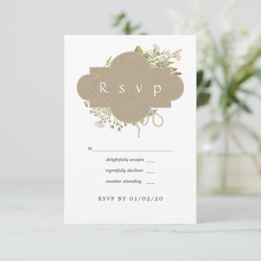 Rustige Waterverf Forest Wedding RSVP Kaartje (Staand voorkant)
