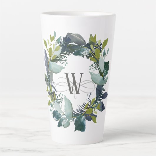 Rustige Waterverf Laurel Wreath Monogram Latte Mok (Voorkant)