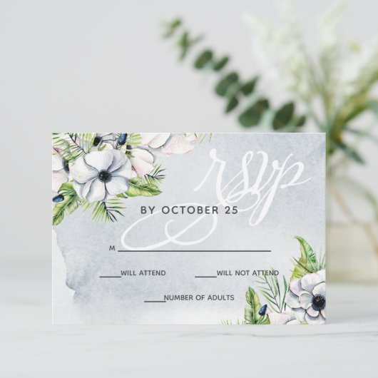 Rustige Waterverf Stusty Blue Natuur Floral Weddin RSVP Kaartje (Staand voorkant)