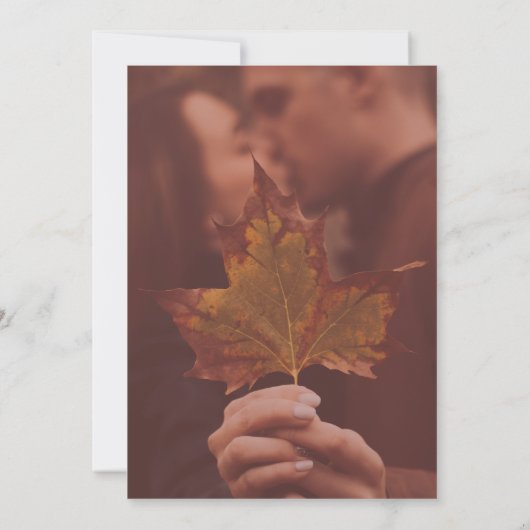 Rustige Waterverf Terracotta Ginkgo Wedding Kaart (Achterkant)