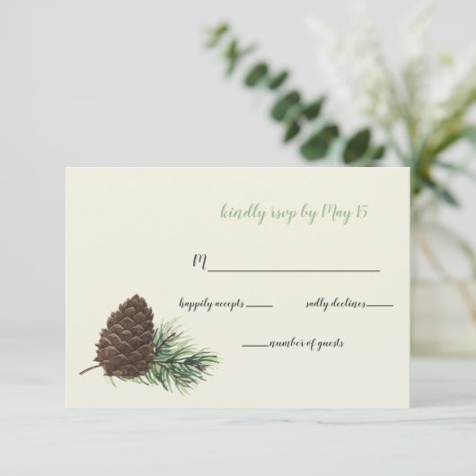 Rustige Waterverf Winter Forest Pine Cone Wedding RSVP Kaartje (Staand voorkant)