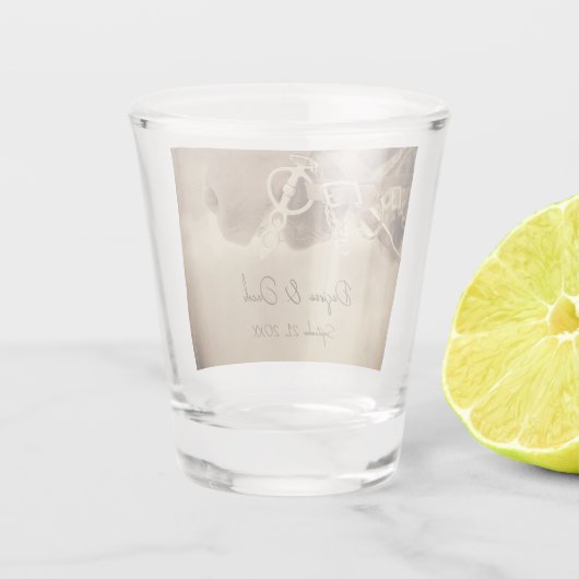 Rustige Westerne bruine paardenweddenschap Shot Glas (Achterkant)