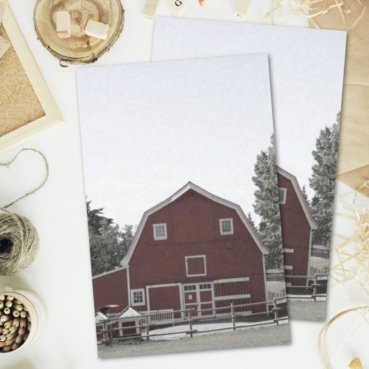 Rustige westerne landelijke boerderij rode schuur tissuepapier