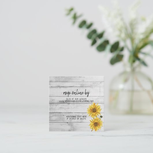Rustige White Wood Sunflower Weddenschap RSVP-kaar Informatiekaartje (Staand voorkant)
