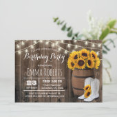 Rustige Wine Barrel Sunflower Cowgirl Birthday Kaart (Staand voorkant)