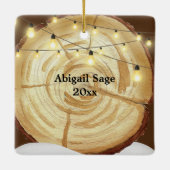 Rustige wintergnoomboom, sneeuw, lichte kerst keramisch ornament (Achterkant)