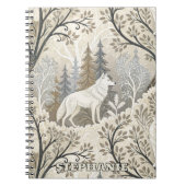 Rustige winterse bosscène met witte wolven notitieboek (Voorkant)