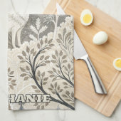 Rustige winterse bosscène met witte wolven theedoek (Quarter Fold)