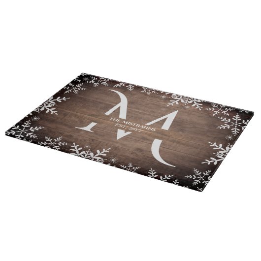 Rustige Wintersnowflakes Monogram Faux Hout Snijplank (Hoek)