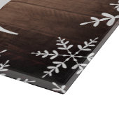 Rustige Wintersnowflakes Monogram Faux Hout Snijplank (Hoek)