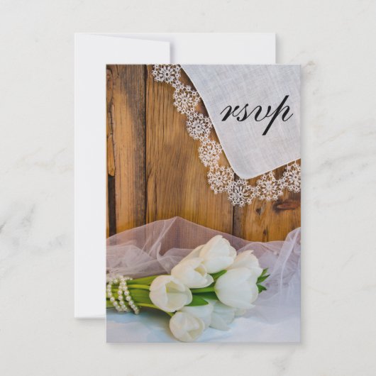 Rustige Witte Tulps Barn Wedding RSVP Reactie (Voorkant)