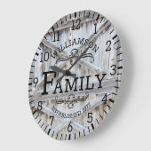 Rustige Wood Barn Deuren Familienaam Aangepast Grote Klok (Hoek)