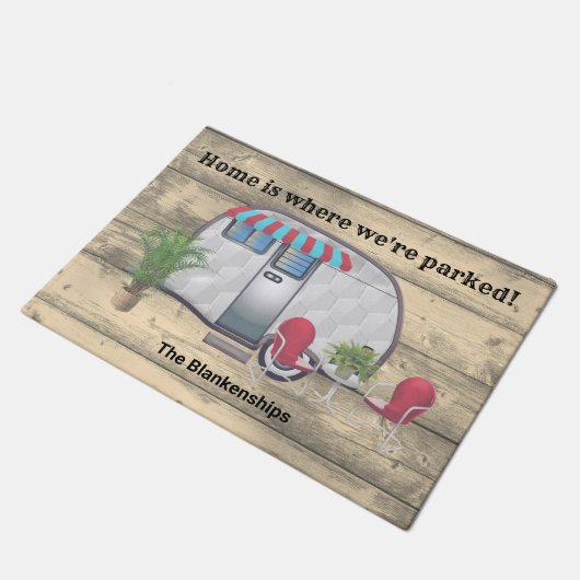 Rustige Wood  Camper Red Chairs Cute Custom Deurmat (Schuin)