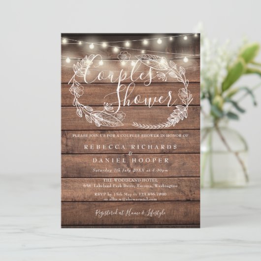 Rustige Wood String Lights Couples Shower Kaart (Staand voorkant)