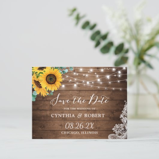 Rustige Wood Sunflower String Lights Save the Date Briefkaart (Staand voorkant)
