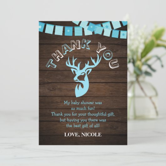 Rustige Wood Theme Blue Deer Baby Boy Shower Bedankkaart (Staand voorkant)