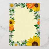 Rustige zonbloem Daisy Floral Birthday Folie Uitnodiging (Achterkant)