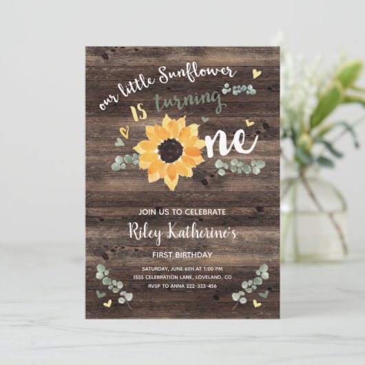 Rustige Zonnebloem 1e verjaardag Uitnodiging (Staand voorkant)