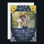 Rustige zonnebloem Floral Blue Wood Licht Foto Save The Date<br><div class="desc">Rustic Blue Wood String Lights Waterverf Sunflower Floral and Greenery Lace Wedding Save the Date Kaart</div>