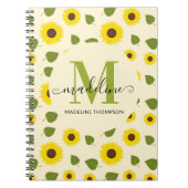 Rustige zonnebloem Geel Groen Leaf Monogram Notitieboek (Voorkant)