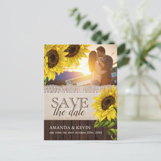 Rustige zonnebloem Sla de datum op Aankondigingskaart (Staand voorkant)
