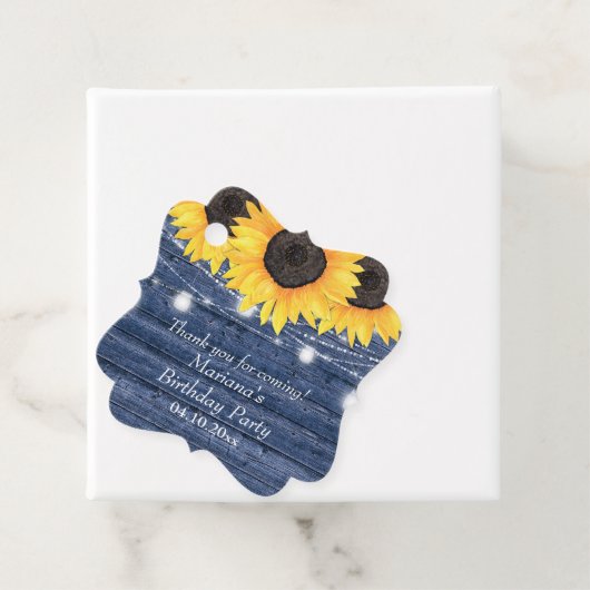 Rustige zonnebloemen Blauwe Birthday Party Bedankjes Labels (In situ)